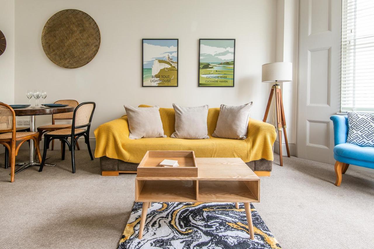 Beautiful, Central, 3 Min Walk From Beach, 2 King Doubles برايتون المظهر الخارجي الصورة